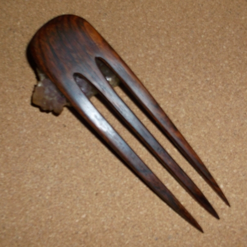 Cocobolo 3 prong hairfork sold in Long Haired Jewels in the UK